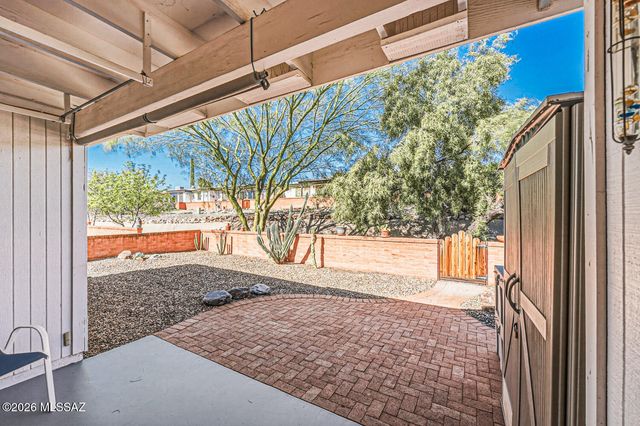 361 N Calle De Las Profetas, Green Valley, AZ 85614