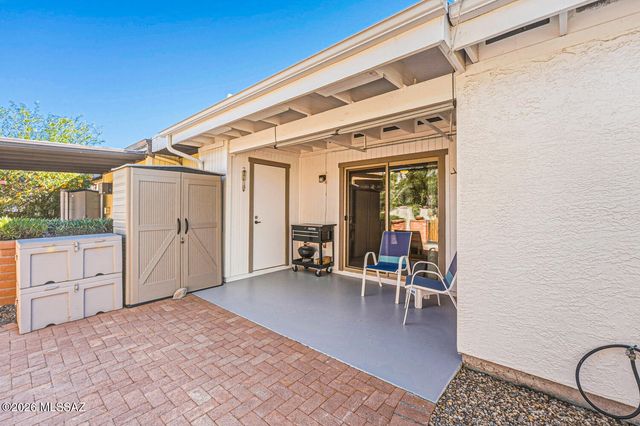 361 N Calle De Las Profetas, Green Valley, AZ 85614