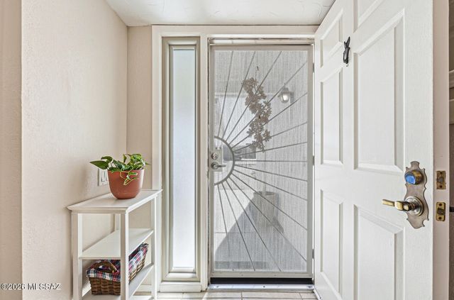 361 N Calle De Las Profetas, Green Valley, AZ 85614