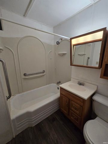 100-103 Market St. Street, Williamsport, IN 47993