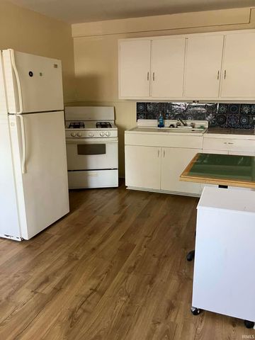 100-103 Market St. Street, Williamsport, IN 47993