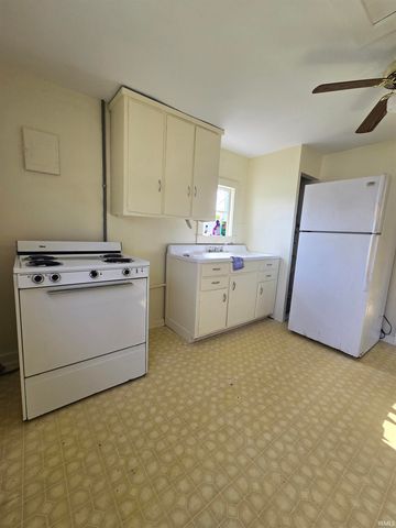 100-103 Market St. Street, Williamsport, IN 47993