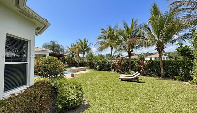 12486 World Cup Lane, Wellington, FL 33414