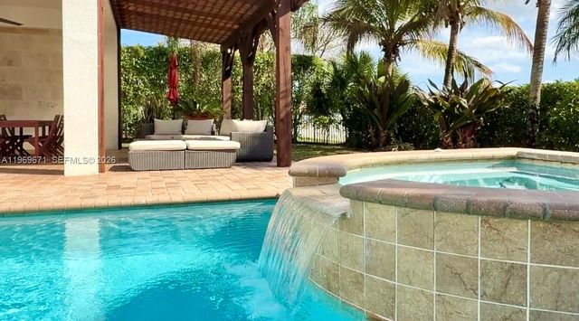 12486 World Cup Lane, Wellington, FL 33414