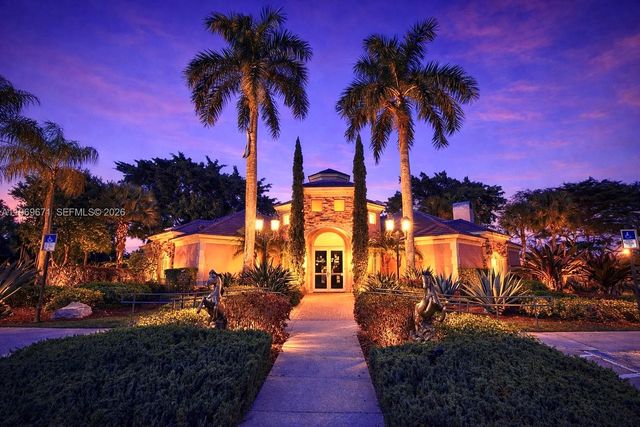 12486 World Cup Lane, Wellington, FL 33414