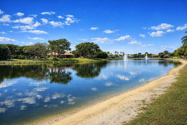 12486 World Cup Lane, Wellington, FL 33414