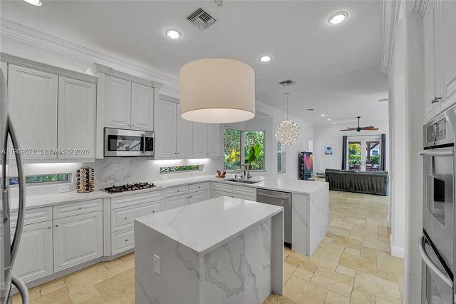 12486 World Cup Lane, Wellington, FL 33414