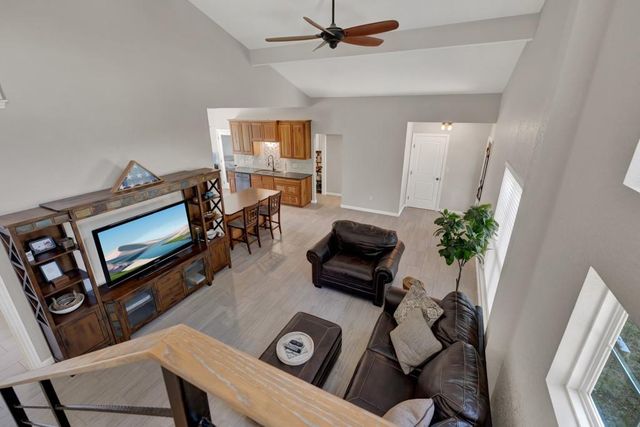 3055 Lakeview DR, Canyon Lake, TX 78133