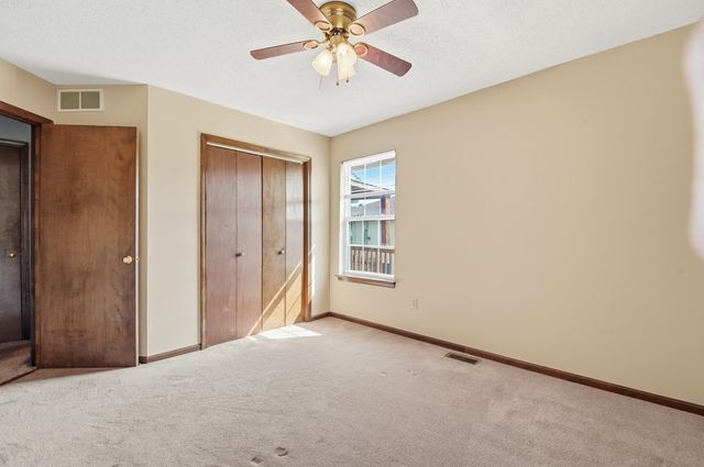 4914 ORCHARD LN, Columbia, MO 65202