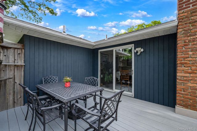 6 Malba Drive, Shirley, NY 11967