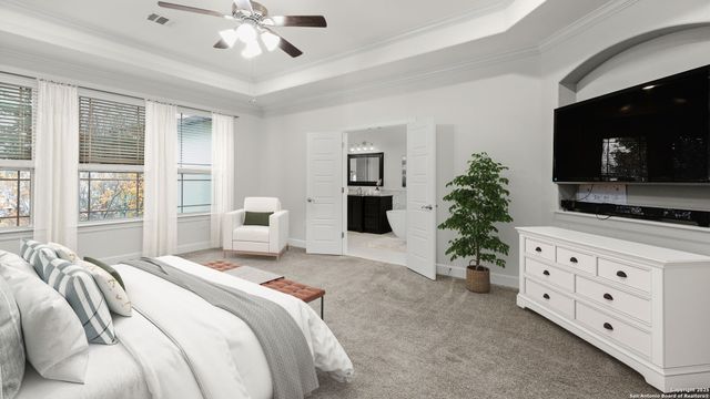 961 N. Academy, New Braunfels, TX 78130