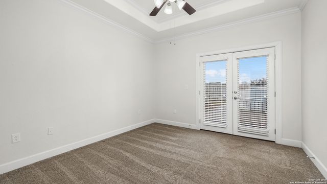 961 N. Academy, New Braunfels, TX 78130