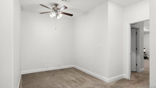 961 N. Academy, New Braunfels, TX 78130