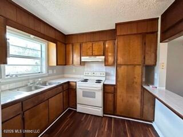 212 Lawler Avenue, Long Beach, MS 39560