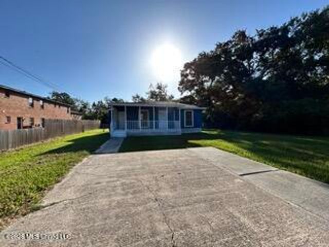 212 Lawler Avenue, Long Beach, MS 39560