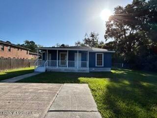 212 Lawler Avenue, Long Beach, MS 39560