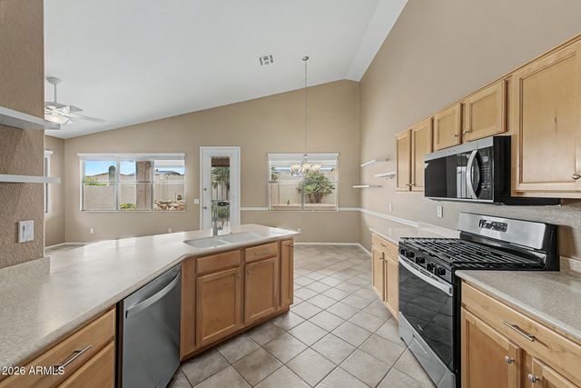 17676 N COCONINO Drive, Surprise, AZ 85374