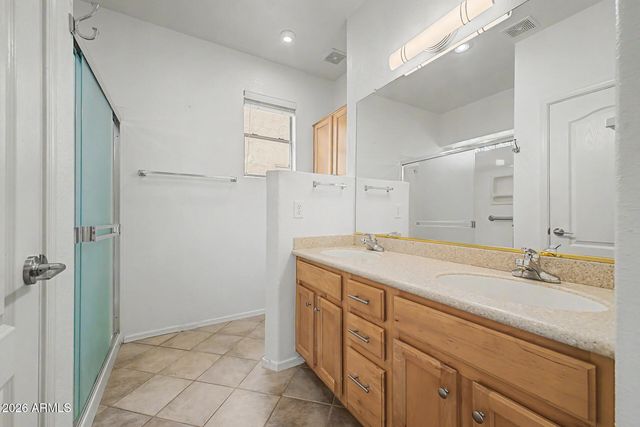 17676 N COCONINO Drive, Surprise, AZ 85374