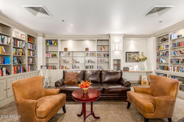 17676 N COCONINO Drive, Surprise, AZ 85374