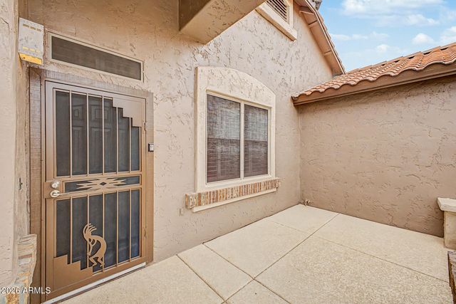 17676 N COCONINO Drive, Surprise, AZ 85374