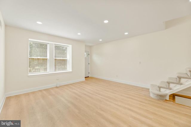 3315 CHIPPENDALE AVE, Philadelphia, PA 19136