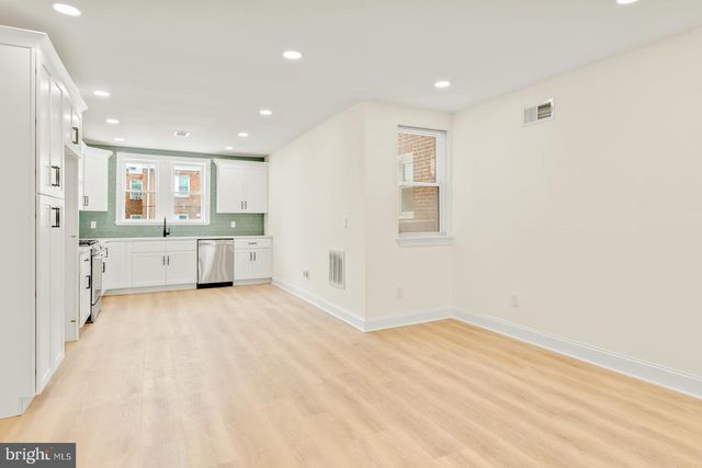 3315 CHIPPENDALE AVE, Philadelphia, PA 19136