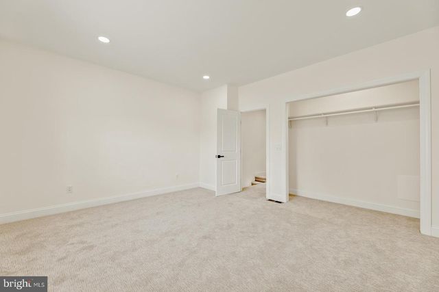 3315 CHIPPENDALE AVE, Philadelphia, PA 19136