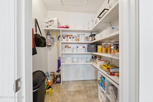 6005 Oxford Avenue, Lubbock, TX 79413