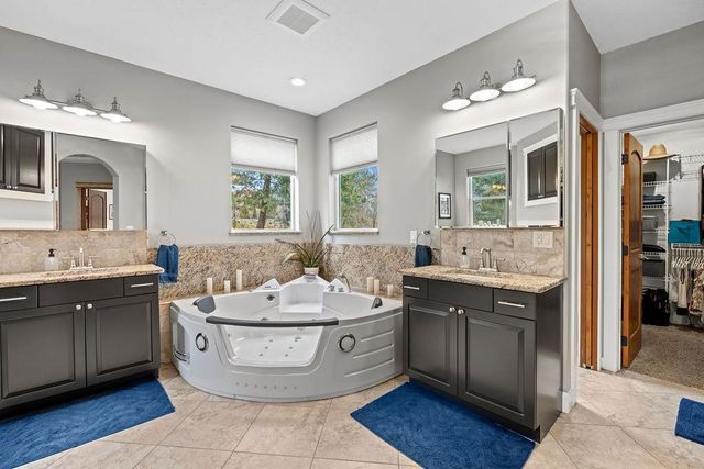 4125 S Suncrest Ln, Veradale, WA 99037