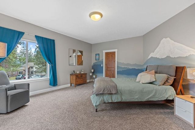 4125 S Suncrest Ln, Veradale, WA 99037