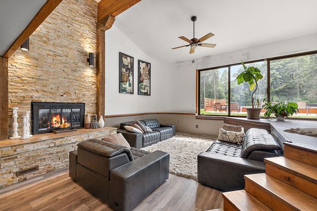26777 Ross Drive, Redford Charter Twp, MI 48239