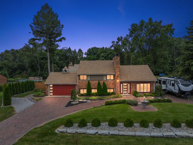 26777 Ross Drive, Redford Charter Twp, MI 48239