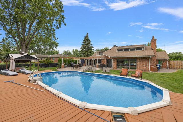 26777 Ross Drive, Redford Charter Twp, MI 48239