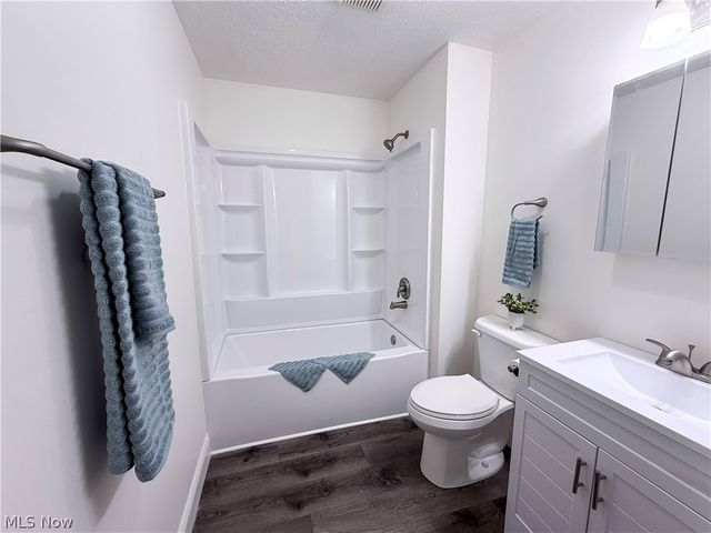 2102 Nash Street, Parkersburg, WV 26101