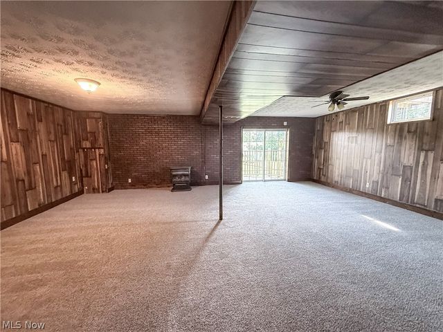 2102 Nash Street, Parkersburg, WV 26101