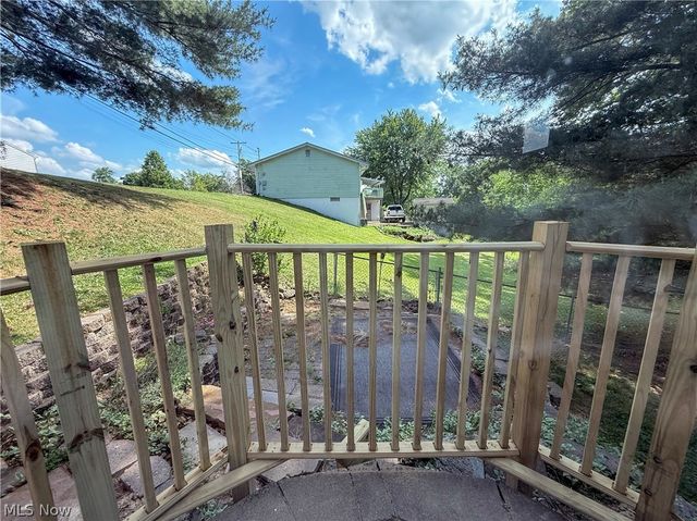 2102 Nash Street, Parkersburg, WV 26101