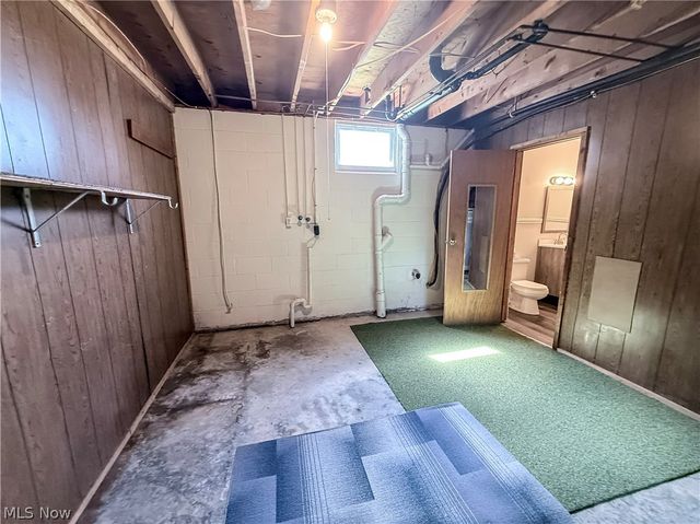 2102 Nash Street, Parkersburg, WV 26101