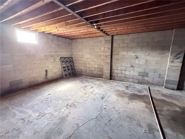 2102 Nash Street, Parkersburg, WV 26101