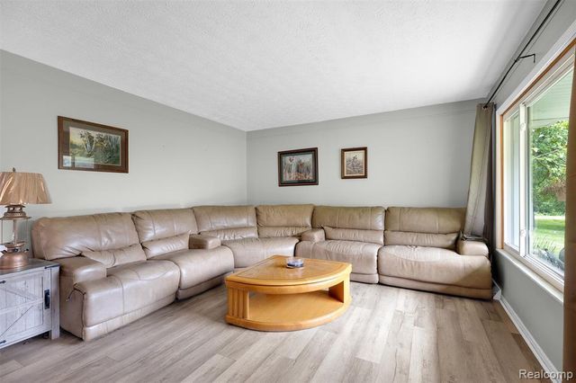 1505 Hummer Lake Road, Ortonville, MI 48462