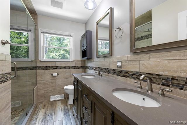 1505 Hummer Lake Road, Ortonville, MI 48462