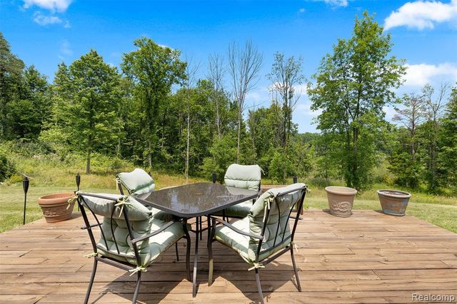 1505 Hummer Lake Road, Ortonville, MI 48462