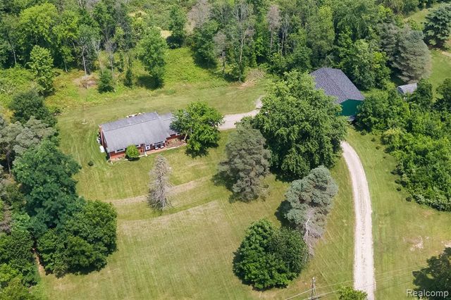 1505 Hummer Lake Road, Ortonville, MI 48462