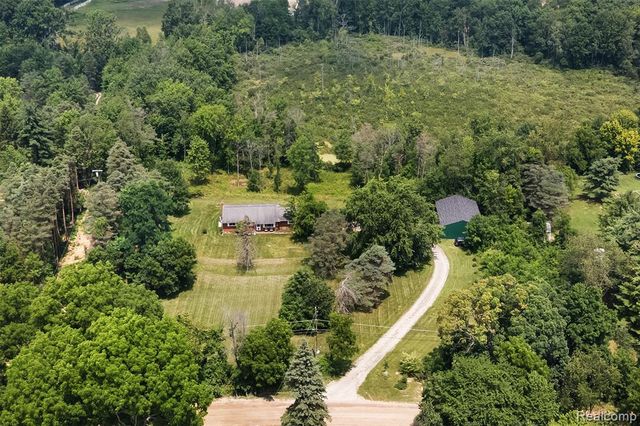 1505 Hummer Lake Road, Ortonville, MI 48462