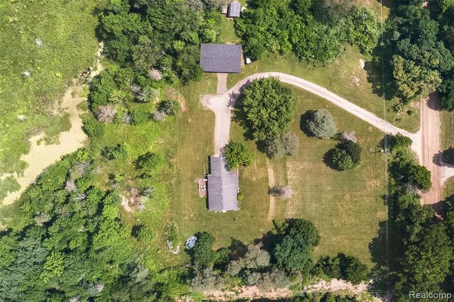 1505 Hummer Lake Road, Ortonville, MI 48462