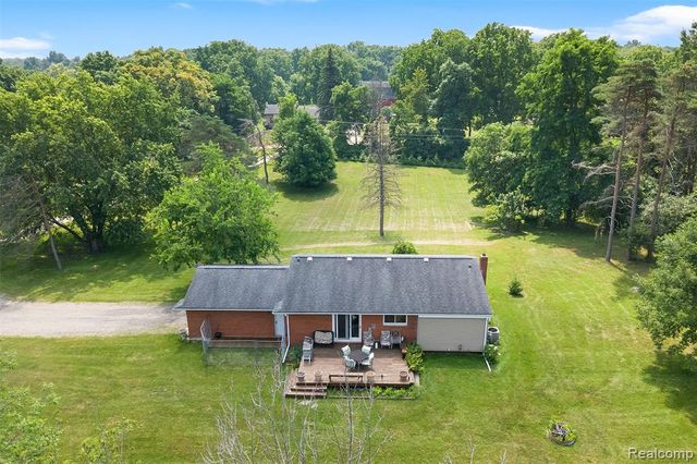 1505 Hummer Lake Road, Ortonville, MI 48462