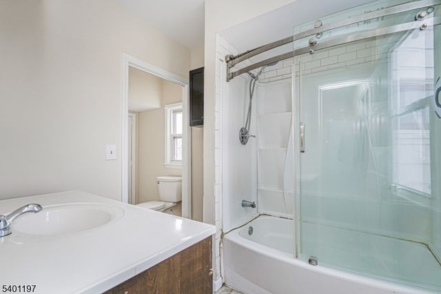 2139 Dill Ave, Linden City, NJ 07036