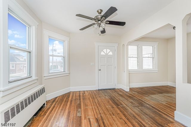 2139 Dill Ave, Linden City, NJ 07036