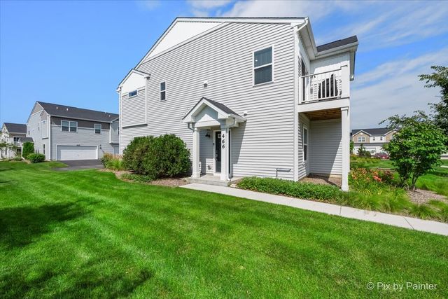 466 Comstock Road, South Elgin, IL 60177