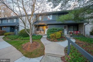 521 FOXWOOD LN #521, Paoli, PA 19301