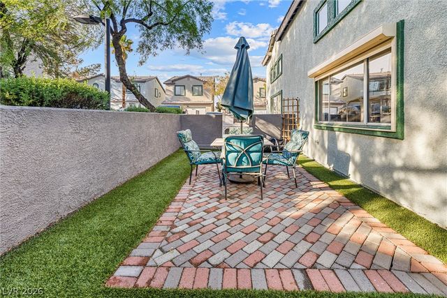 5227 Prism Place, Las Vegas, NV 89118